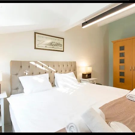 Istanbul Apartments Apartment *